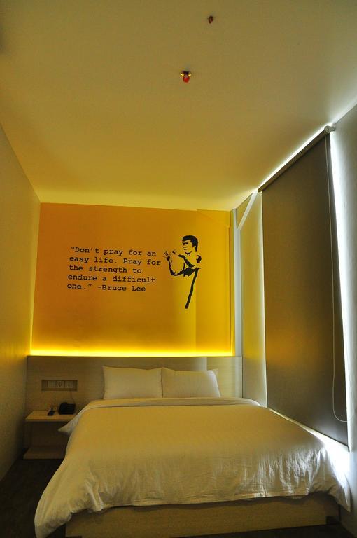 Summer Bed & Breakfast Banjarmasin  Szoba fotó